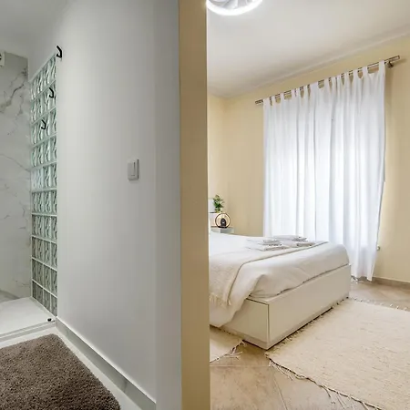 Linos House Δωμάτια σε οικογενειακή κατοικία Atouguia Da Baleia