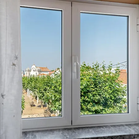 Linos House Δωμάτια σε οικογενειακή κατοικία Atouguia Da Baleia