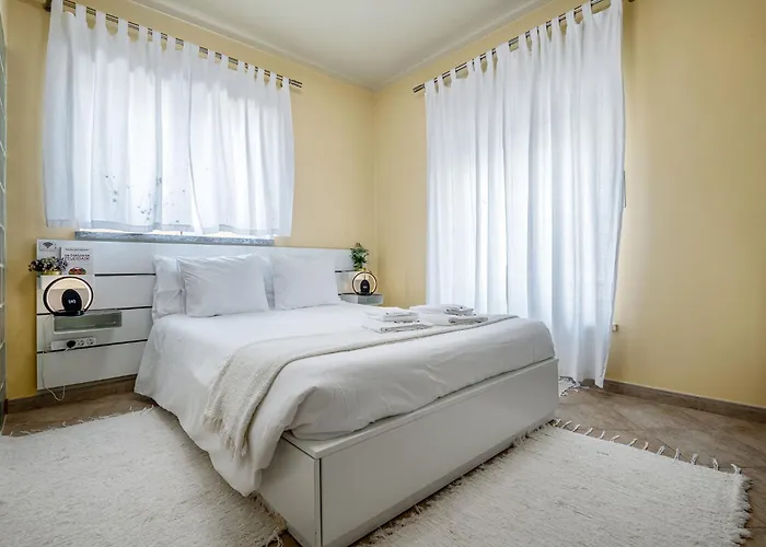 Linos House Atouguia Da Baleia