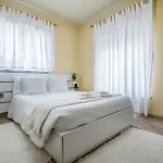Linos House Atouguia Da Baleia