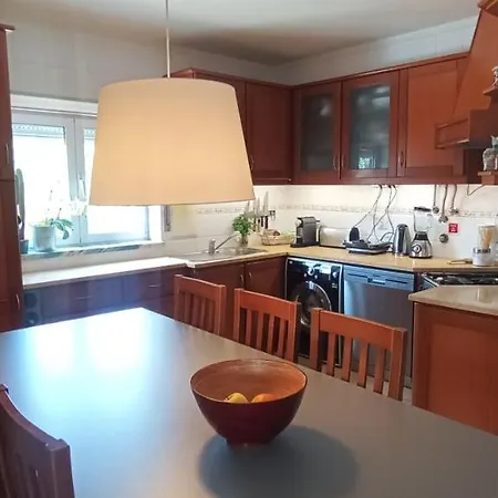 Quarto em Acomodações Particulares Linos House