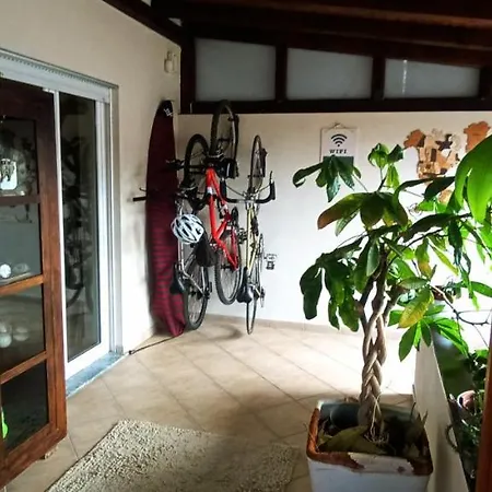 Linos House Quarto em Acomodações Particulares *