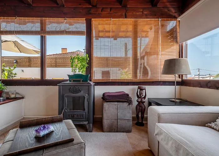 ホームステイ Linos House