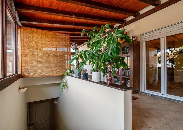Linos House *